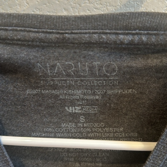 GUC Naruto Brand Size Small S Short Sleeve Graphic Tee T-Shirt Top Kakashi - Picture 5 of 7